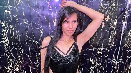 AnnitaRogers's live cam