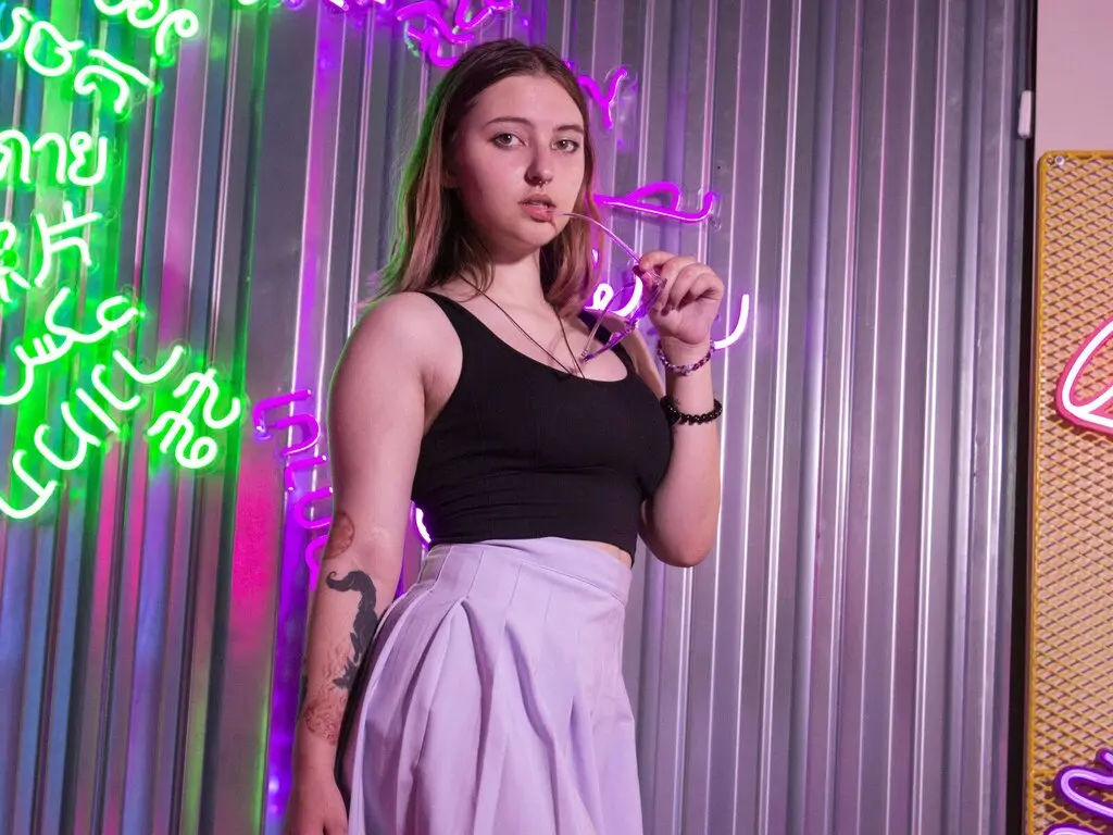 DanielaRondo's live cam