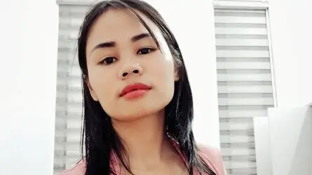 EmilyReven's live cam