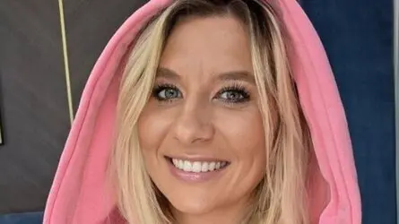 KaylinJan's live cam