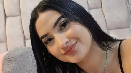 LiahSuenos's live cam