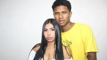 LucianoAndBritany's live cam