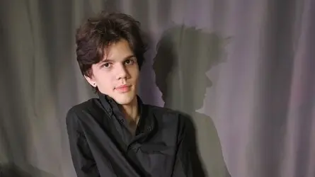 LuciusMorris's live cam