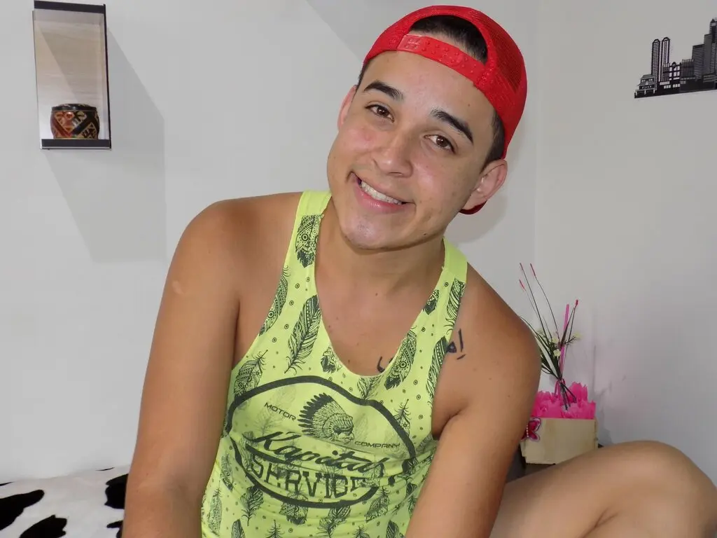 LukasAdamsB's live cam