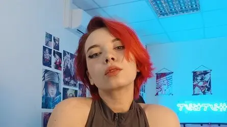 MarcelineChi's live cam