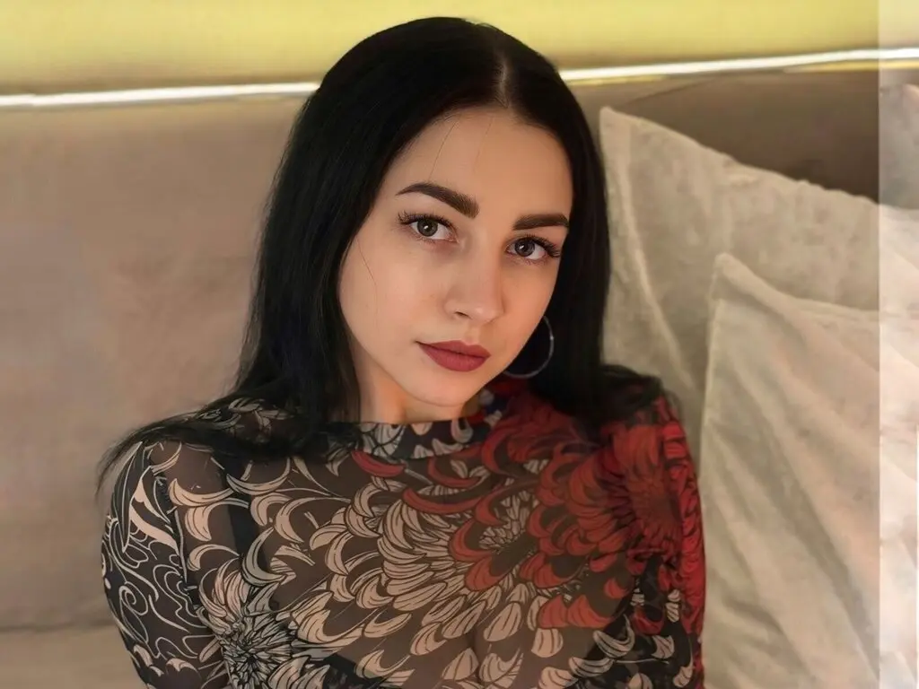 MiraHarlow's live cam