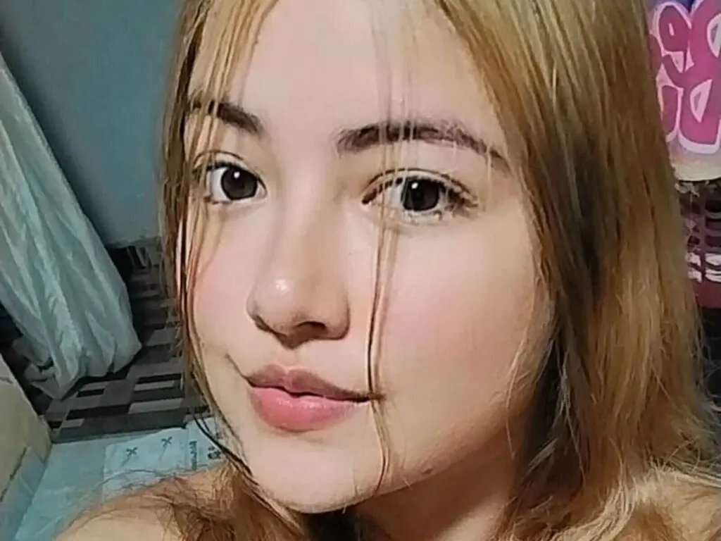 PatyHernandez's live cam