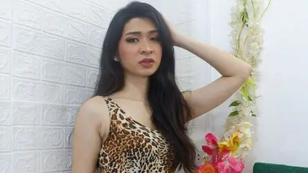 SophiaSantiago's live cam