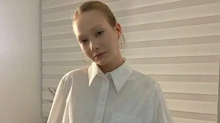 TanjaDykstra's live cam