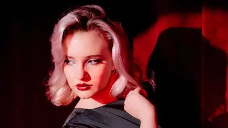 TawnaHnot's live cam