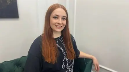 TinaGeroll's live cam