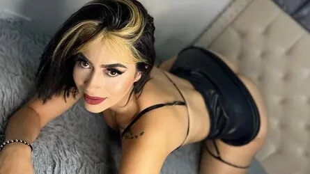 VaioletMiller's live cam
