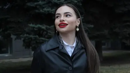 VelisseMoon's live cam